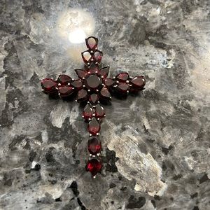 925 sterling silver/Garnet Cross Pendant